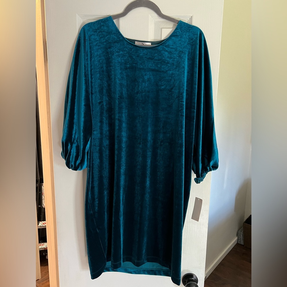 Teal velvet shift dress by Natori